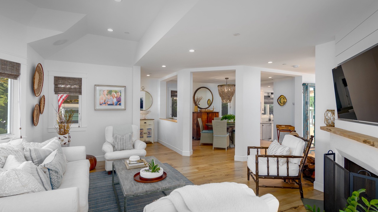 Photo of Livingroom in The Strand