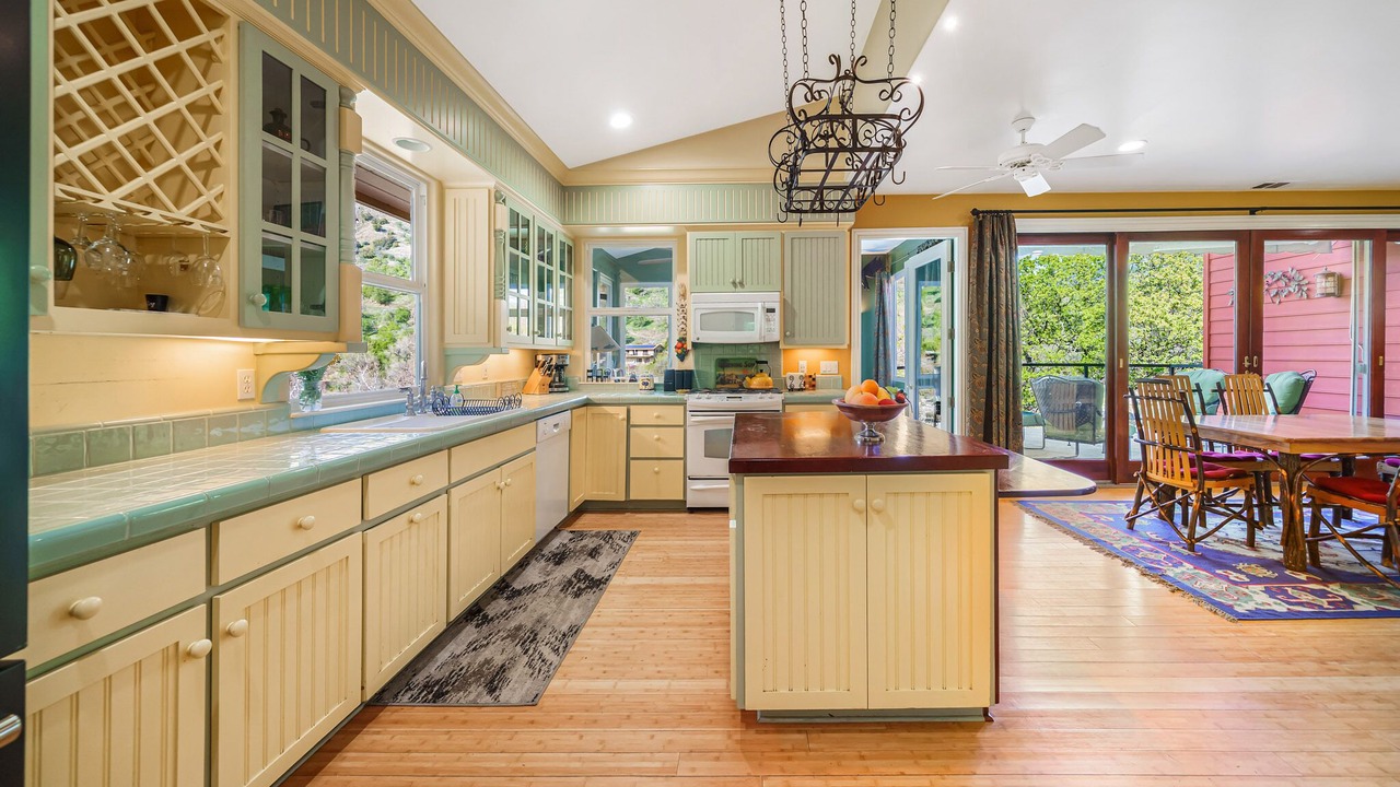 Photo of Kitchen in Three Rivers
