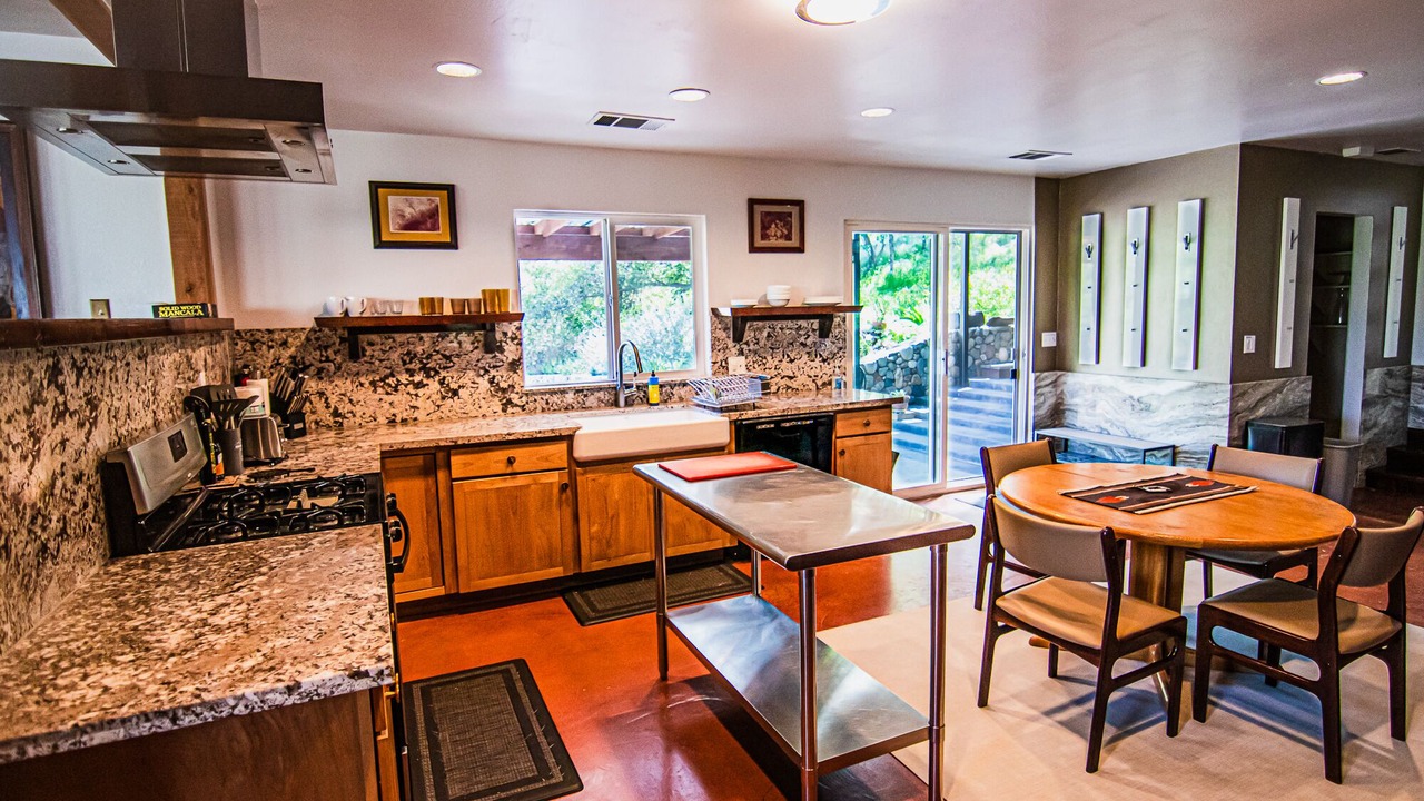 Photo of Kitchen in Three Rivers