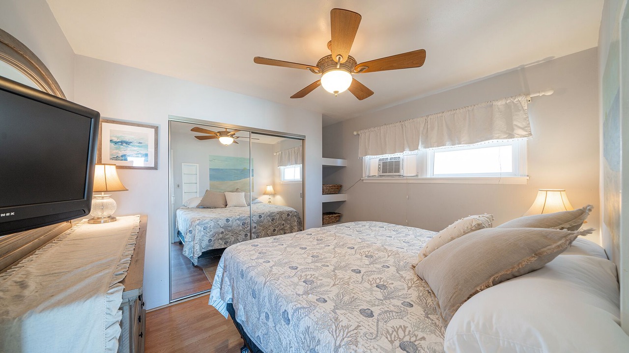 Photo of Bedroom in Hermosa Beach