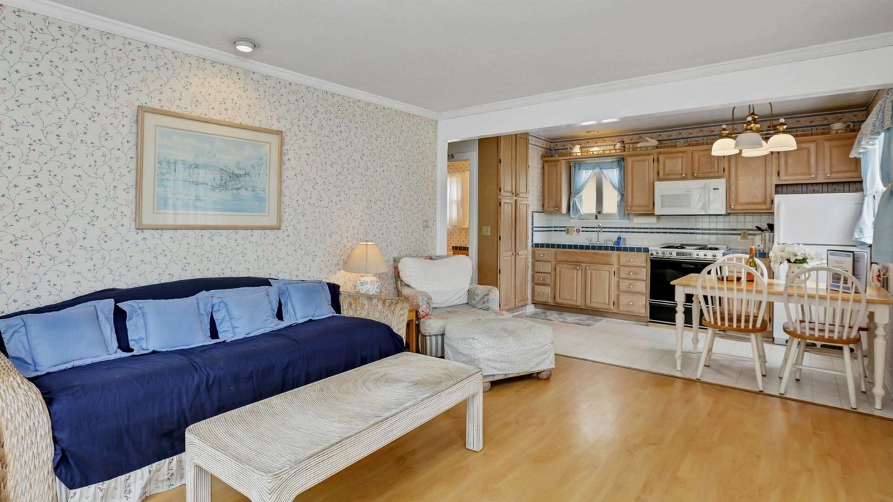Photo of Bedroom in Balboa Island