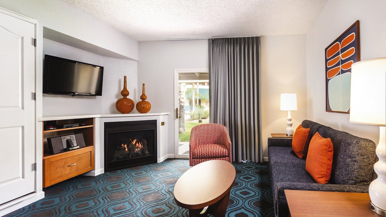 Photo of Livingroom in Uptown Design District