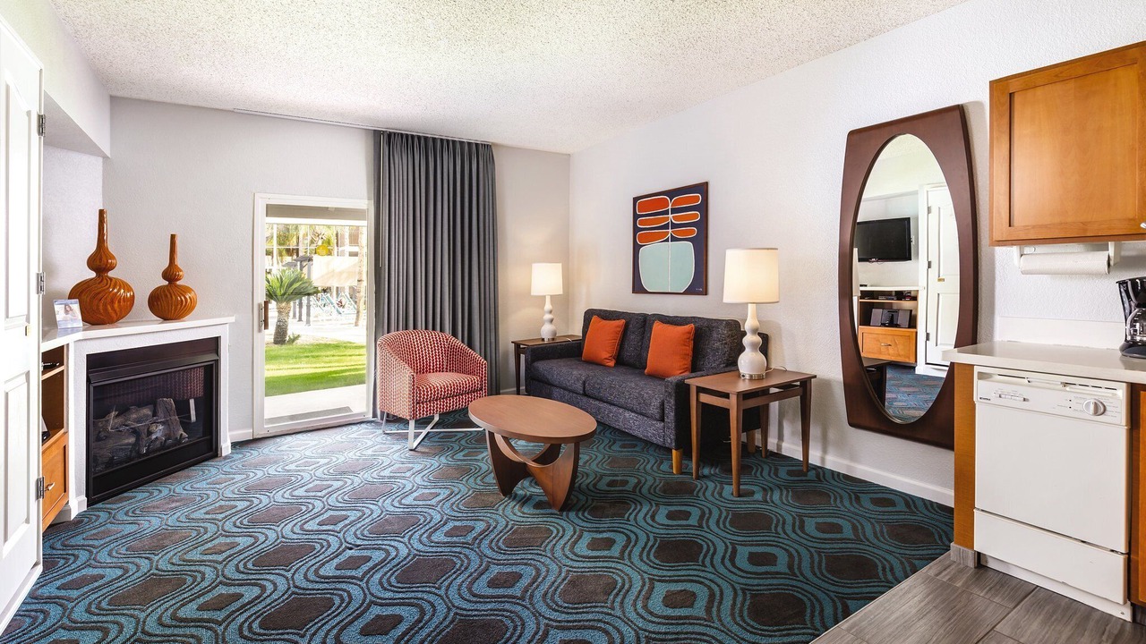 Photo of Livingroom in Uptown Design District