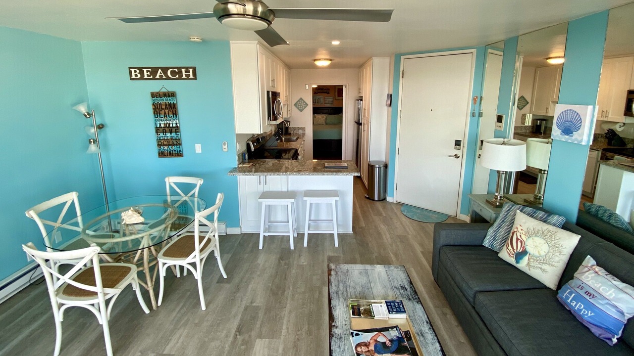Photo of Livingroom in Mission Beach