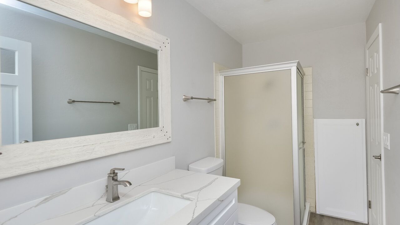 Photo of Bathroom in South Mission Beach