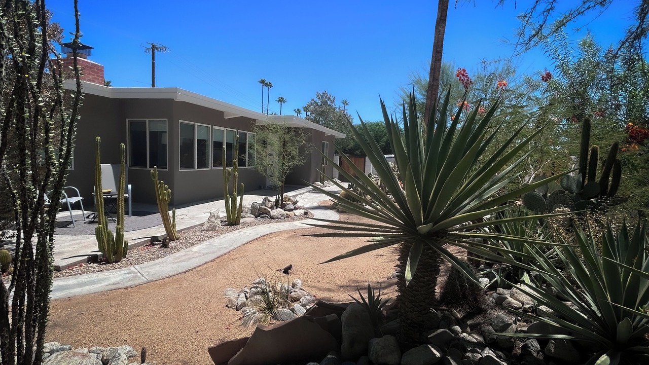 Photo of Outdoor in Tahquitz River Estates