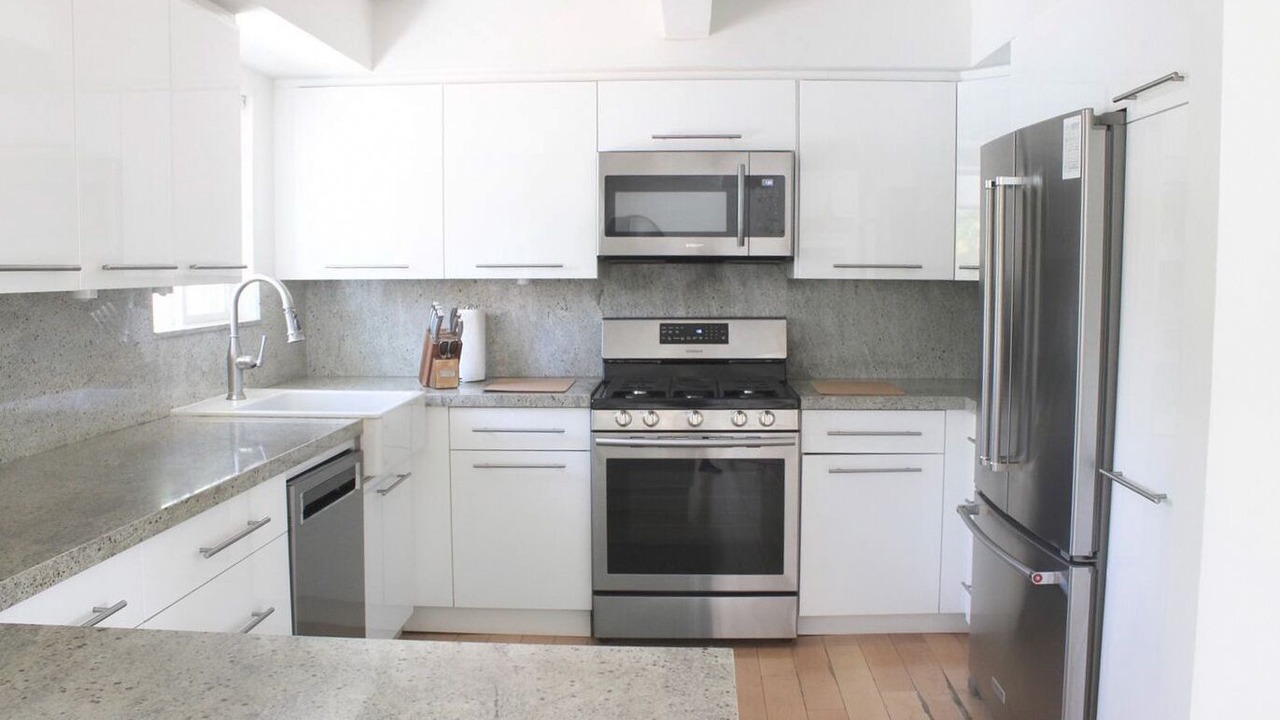 Photo of Kitchen in Tahquitz River Estates