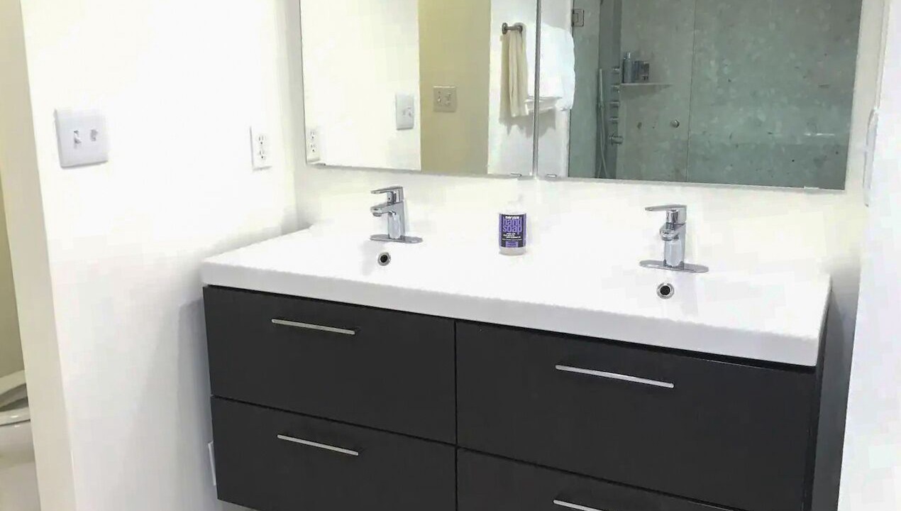 Photo of Bathroom in Tahquitz River Estates