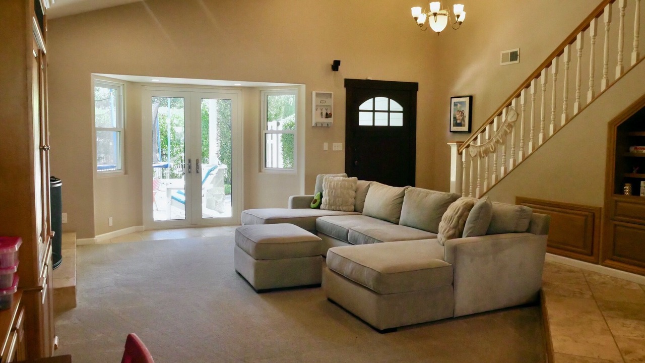 Photo of Livingroom in East Side Costa Mesa