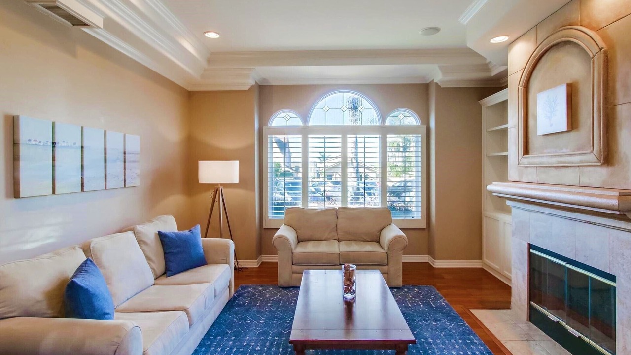 Photo of Bedroom in Village of La Jolla