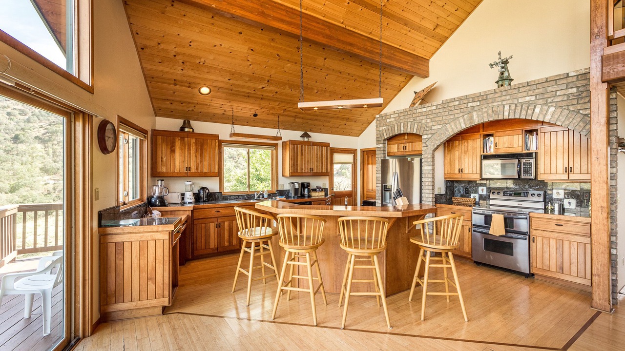 Photo of Kitchen in Three Rivers