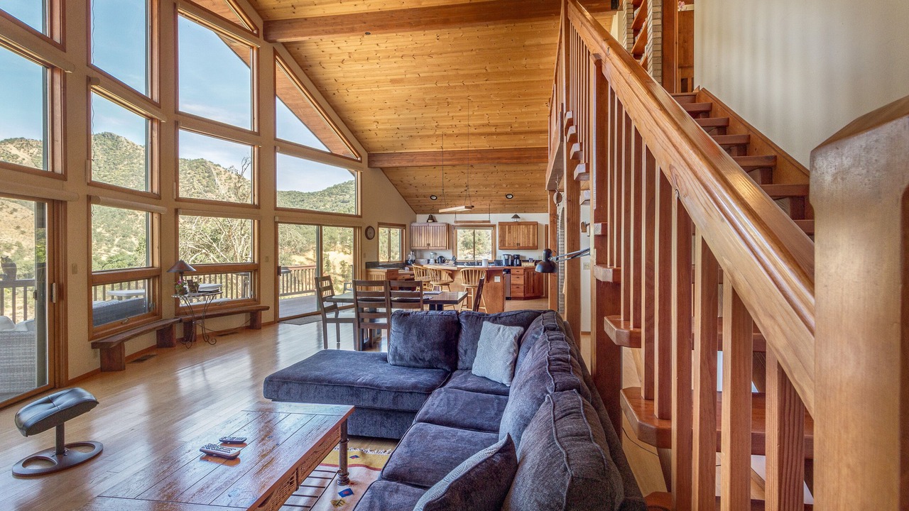 Photo of Livingroom in Three Rivers