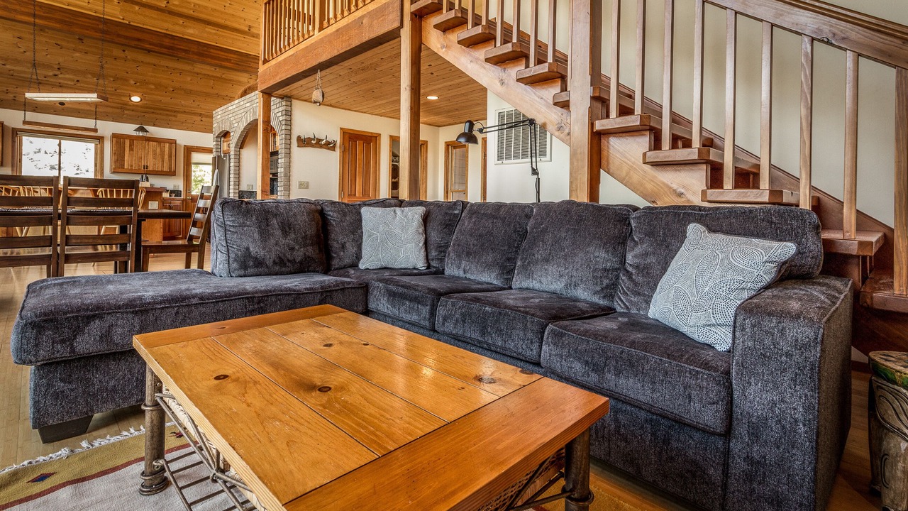 Photo of Livingroom in Three Rivers