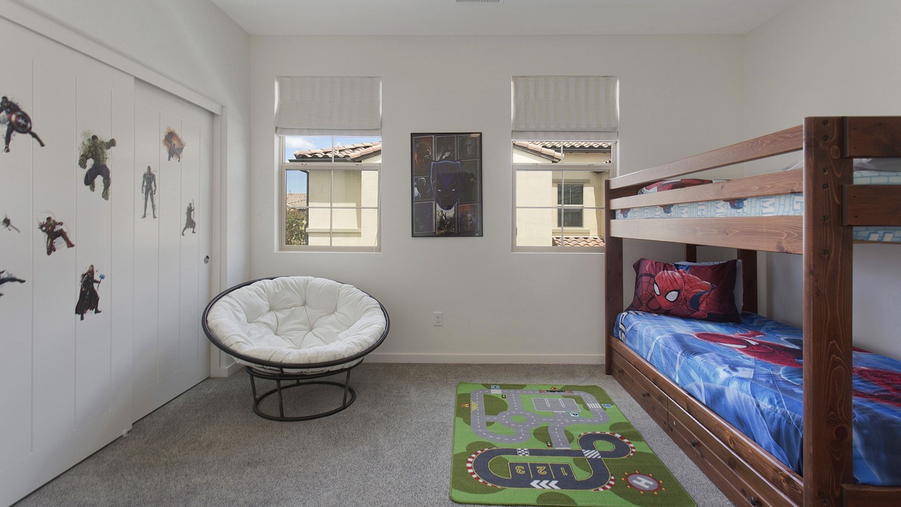 Photo of Bedroom in Lake Forest