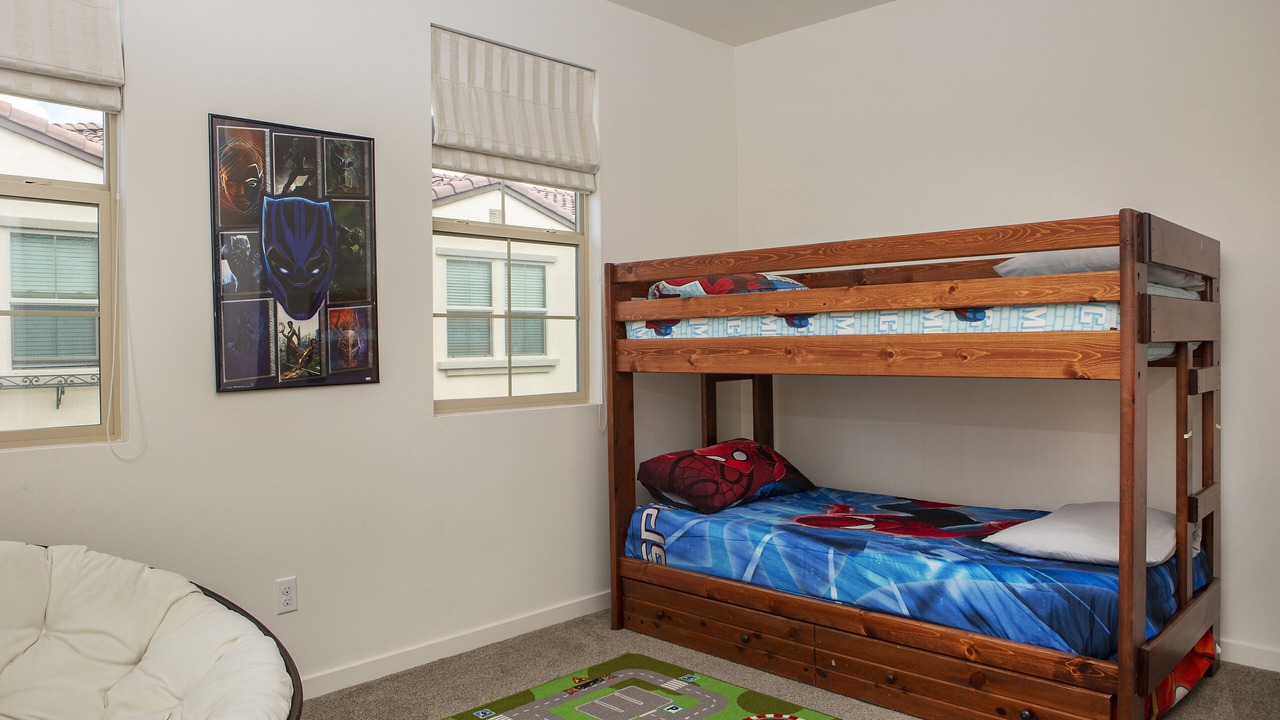 Photo of Bedroom in Lake Forest