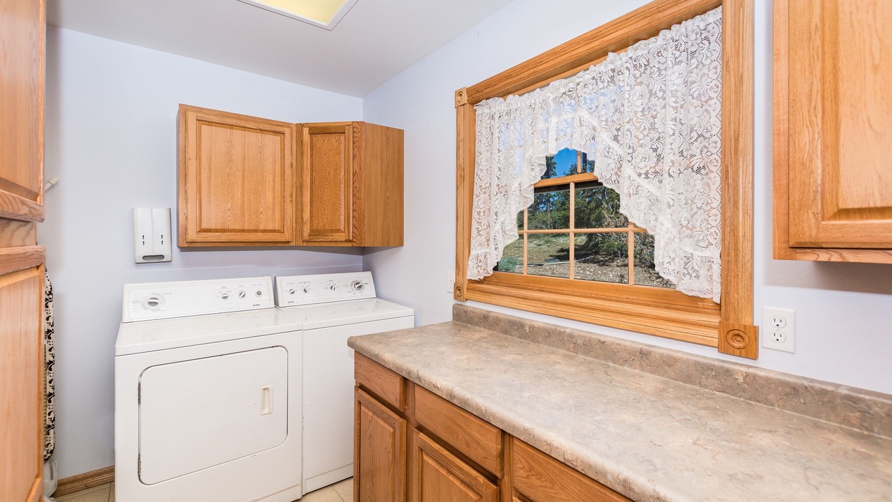 Photo of Bedroom in Fawnskin