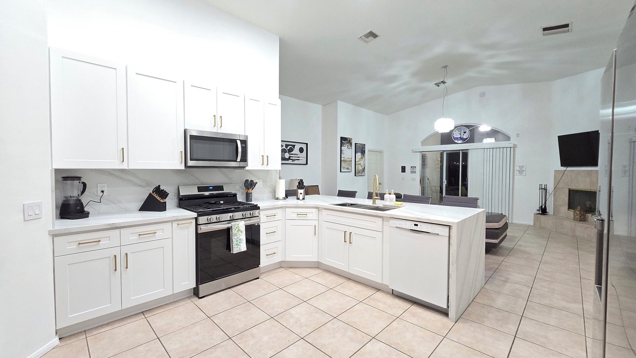 Photo of Kitchen in Cathedral City