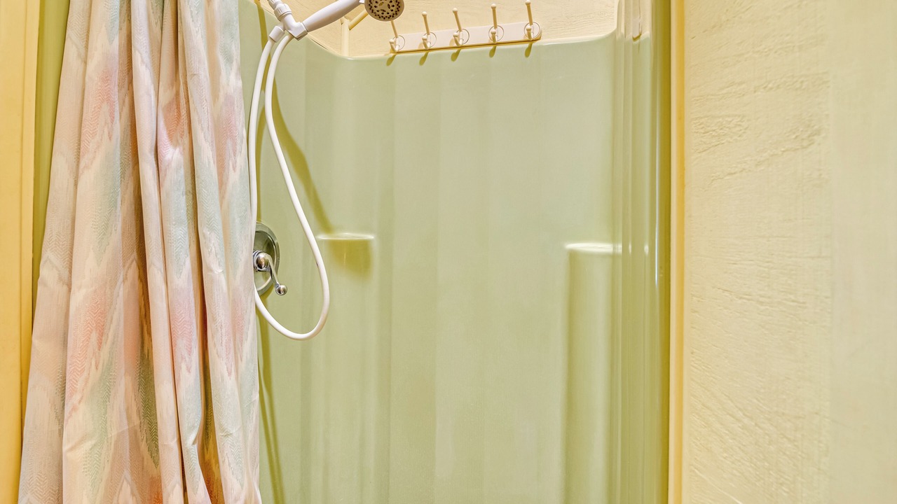Photo of Bathroom in Pine Mountain Club