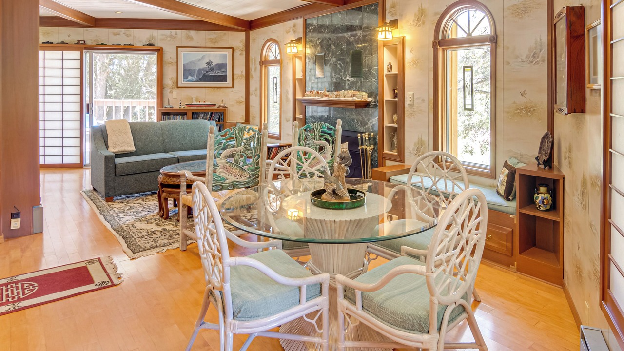Photo of Bedroom in Pine Mountain Club