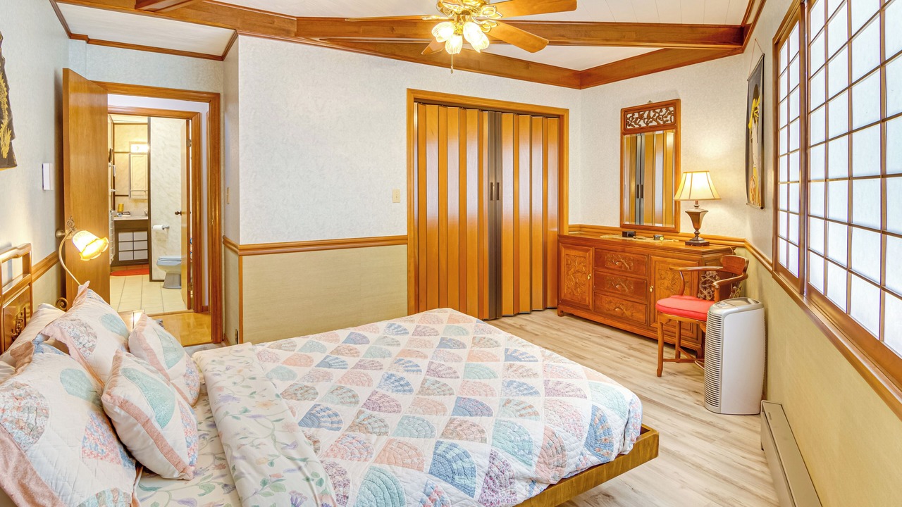 Photo of Bedroom in Pine Mountain Club