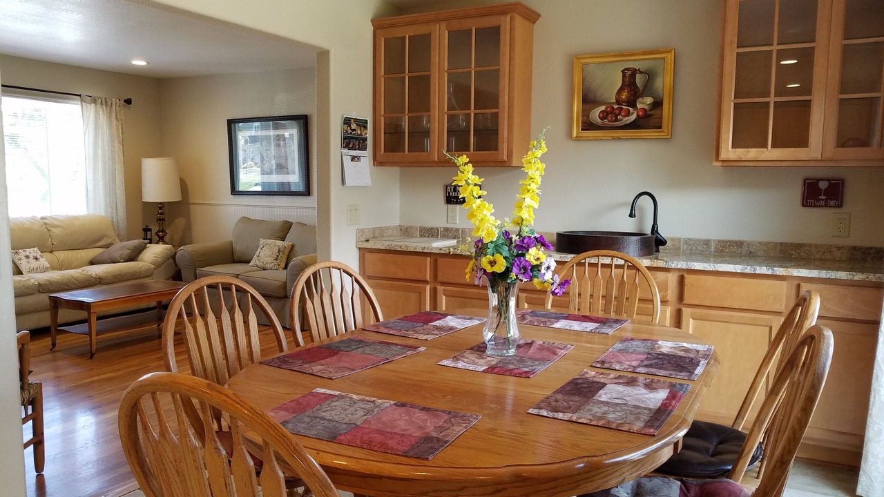 Photo of Bedroom in Crescent City