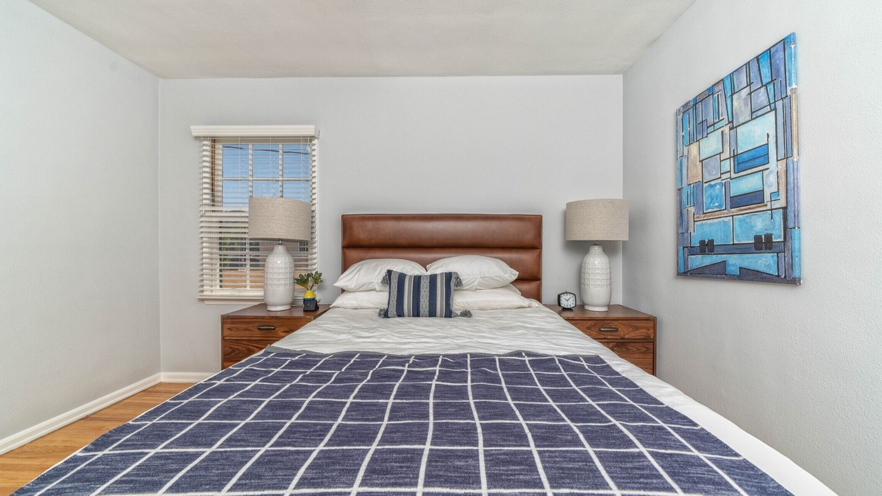 Photo of Bedroom in Burbank