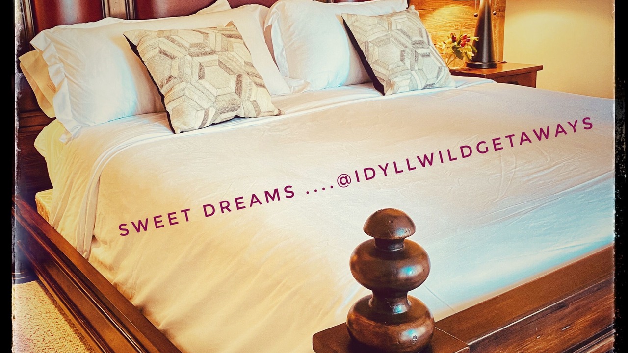 Photo of Bedroom in Idyllwild