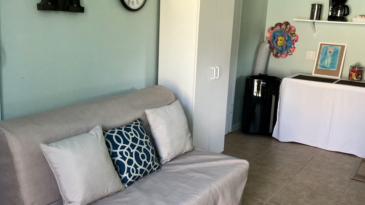 Photo of Livingroom in South Pasadena