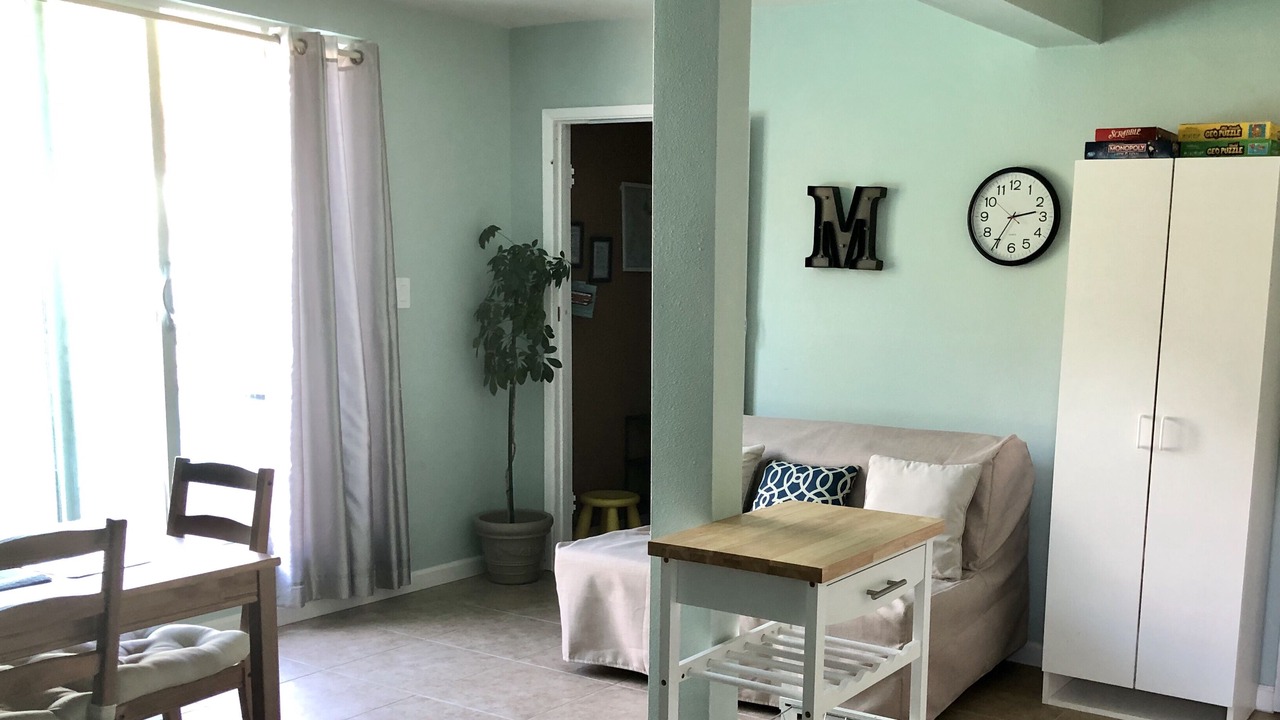 Photo of Livingroom in South Pasadena