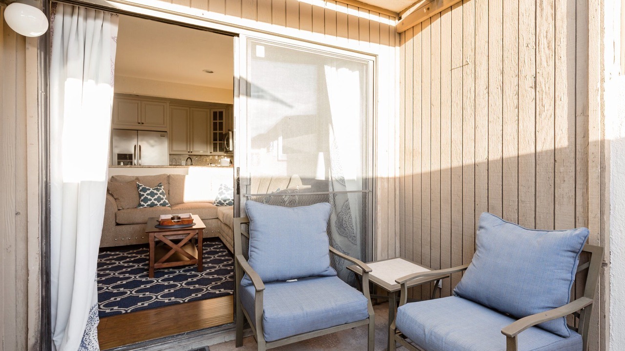 Photo of Patio Balcony in Hermosa Village