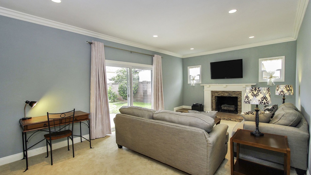 Photo of Livingroom in Hermosa Village
