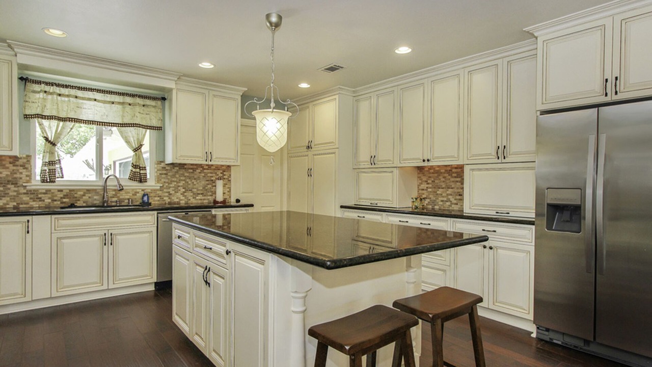 Photo of Kitchen in Hermosa Village