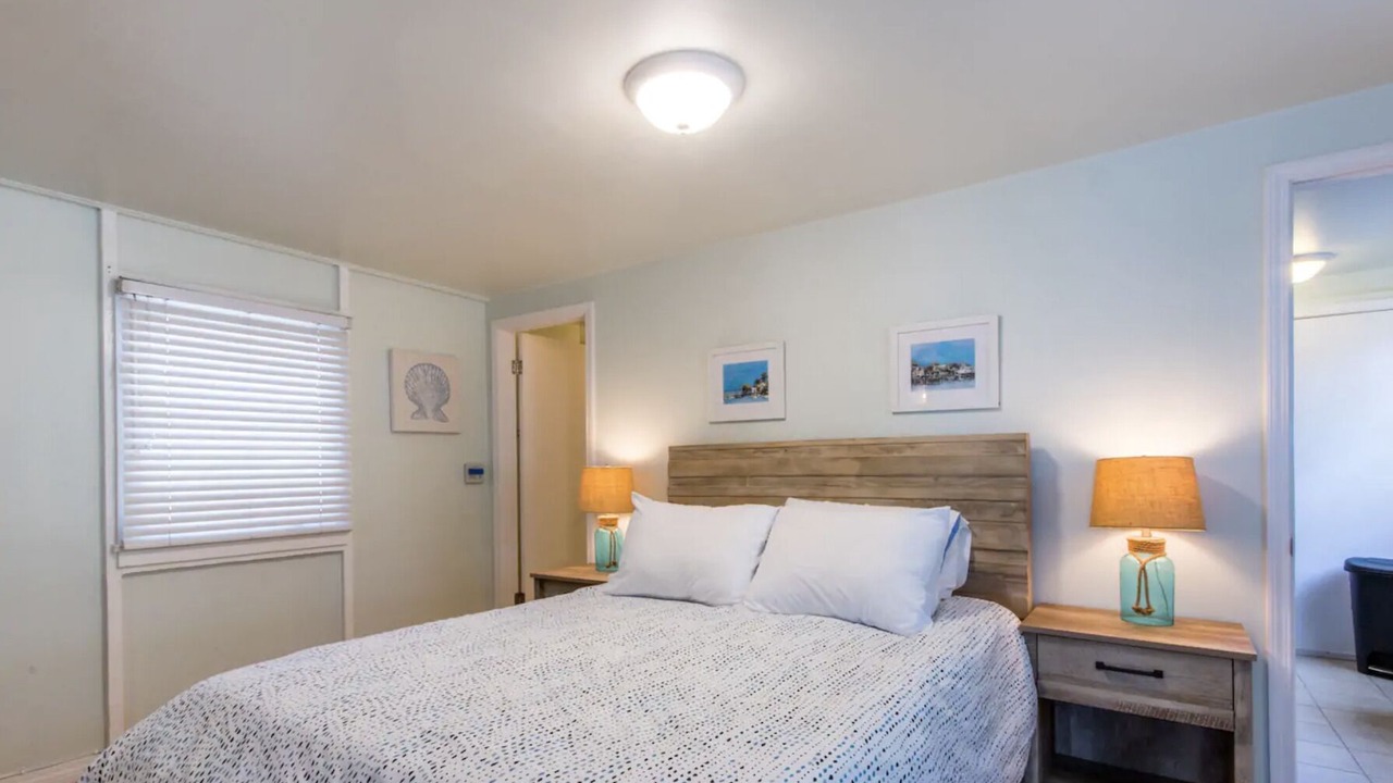 Photo of Bedroom in Laguna Beach