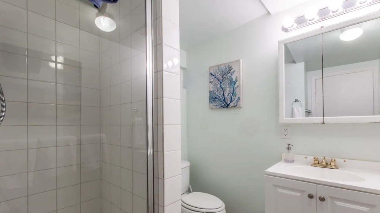 Photo of Bathroom in Laguna Beach