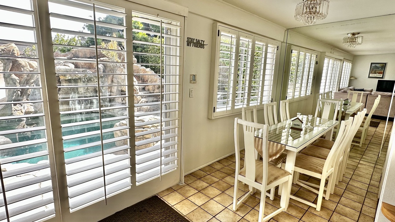 Photo of Livingroom in Santa Ana Heights