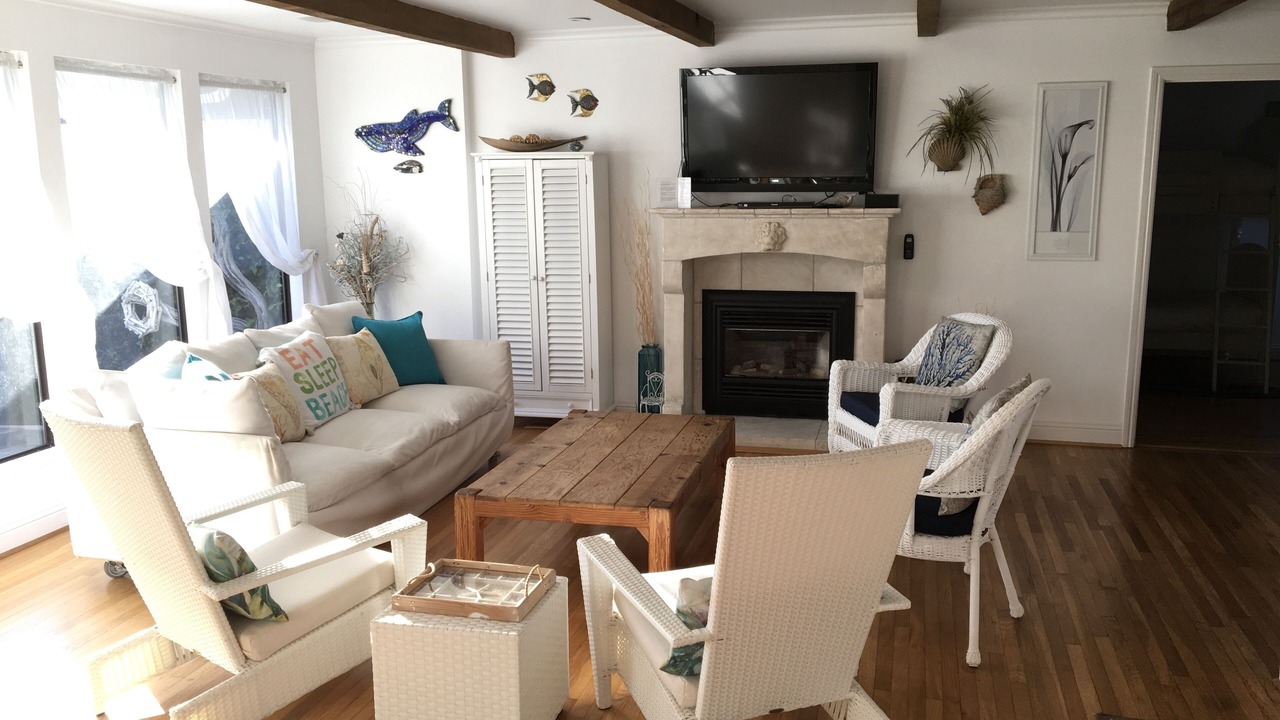 Photo of Livingroom in Carmel Point