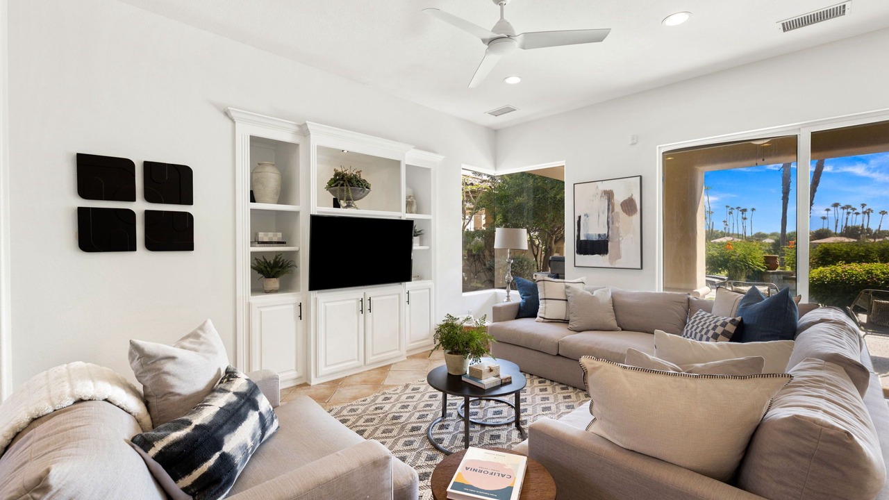Photo of Livingroom in La Quinta
