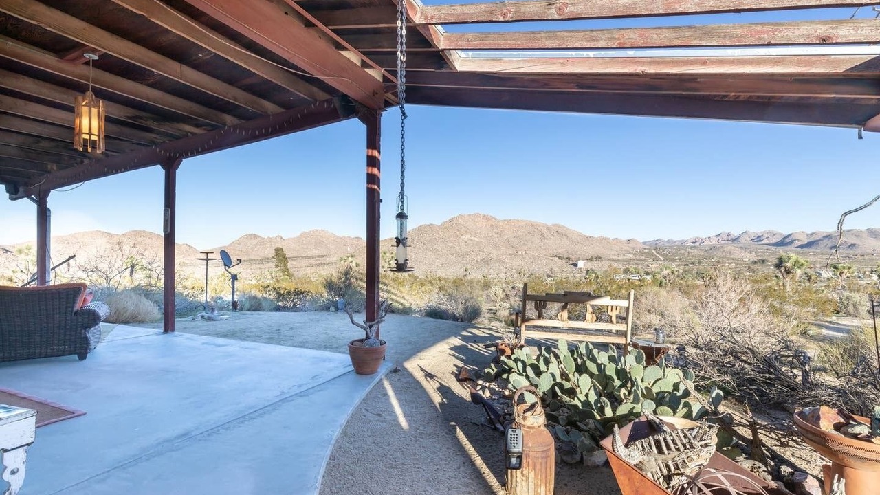 Photo of Patio Balcony in Joshua Tree Highlands