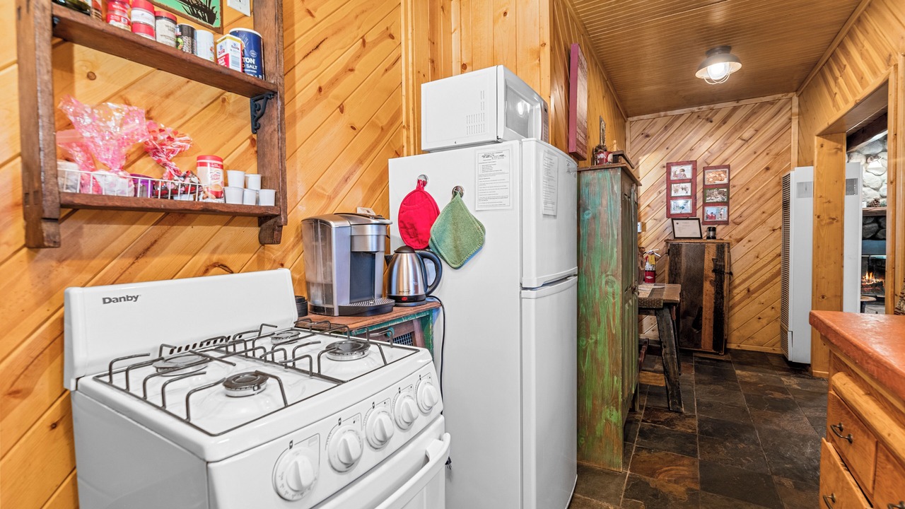 Photo of Kitchen in Big Bear Lake