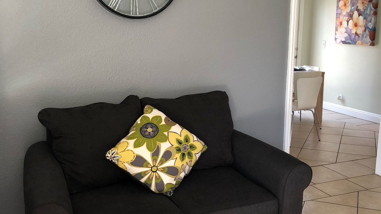 Photo of Livingroom in Fullerton