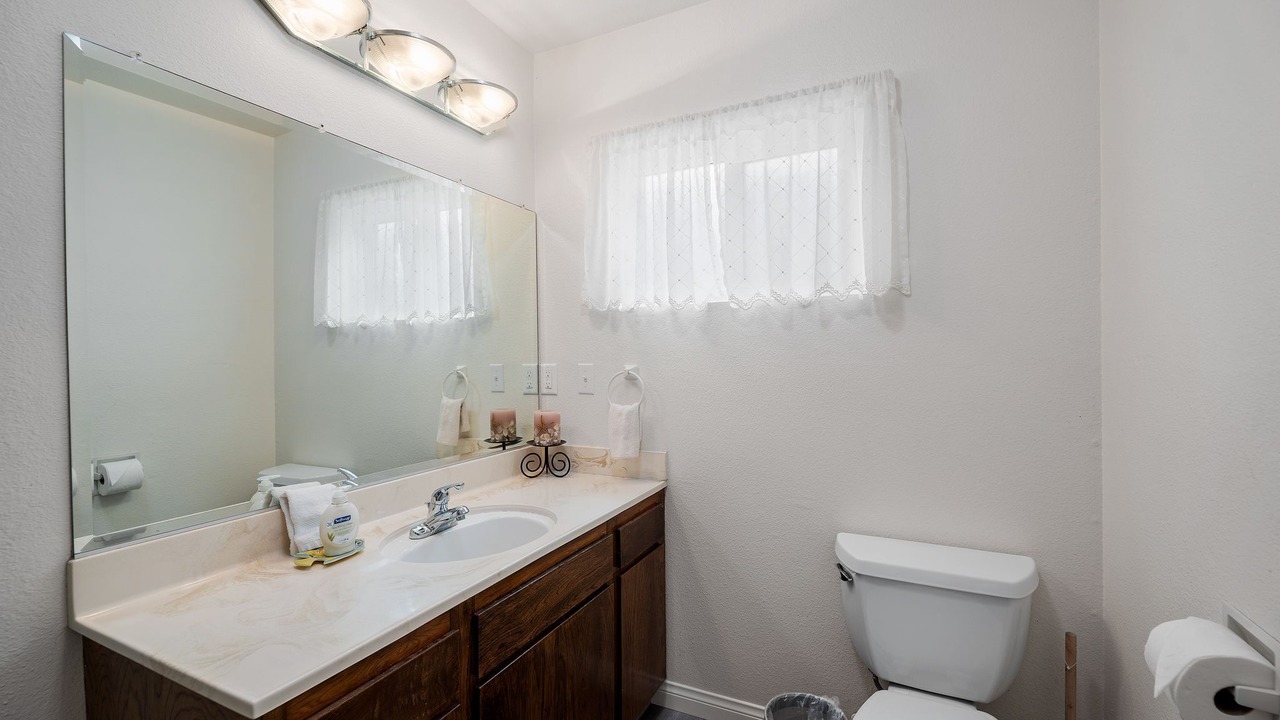 Photo of Bathroom in Silver Strand