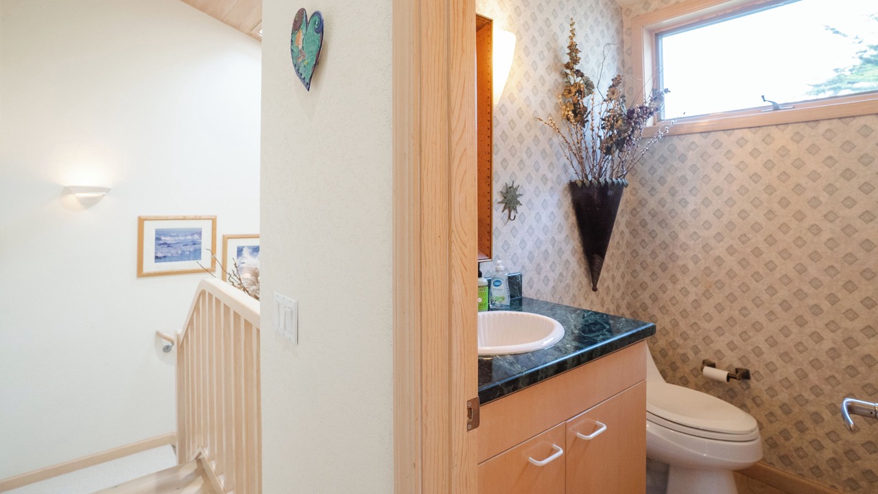 Photo of Bathroom in Sea Ranch