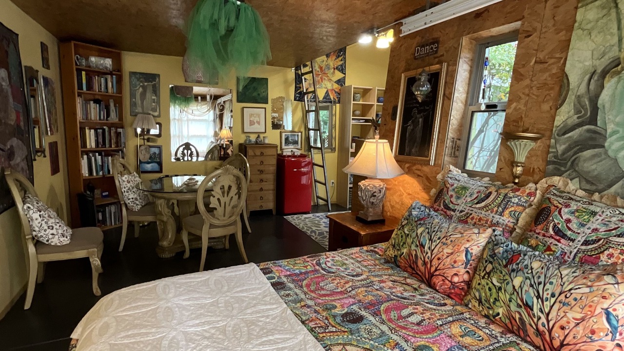 Photo of Bedroom in Fetters Hot Springs-Agua Caliente