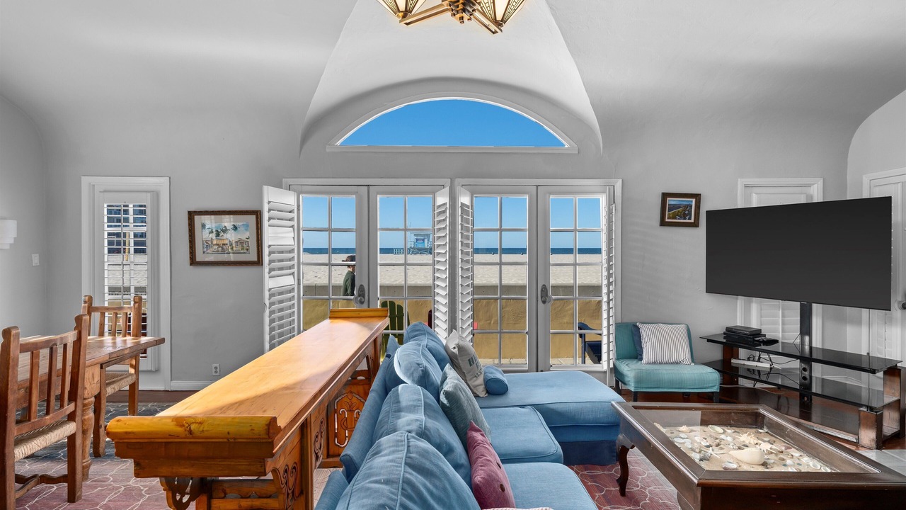 Photo of Bedroom in Hermosa Beach