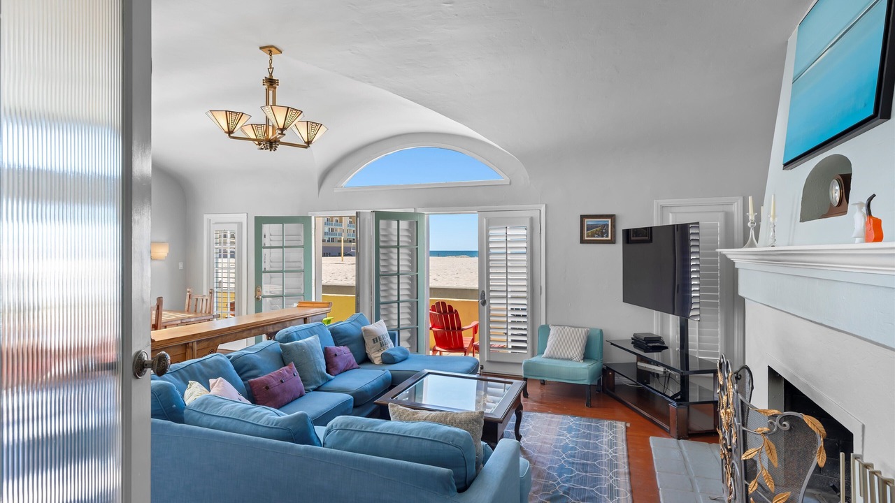 Photo of Livingroom in Hermosa Beach