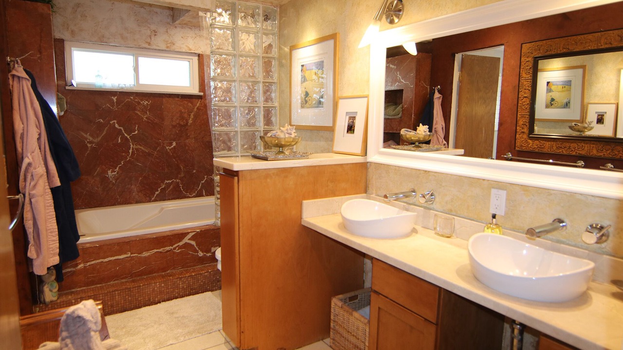 Photo of Bathroom in Fullerton