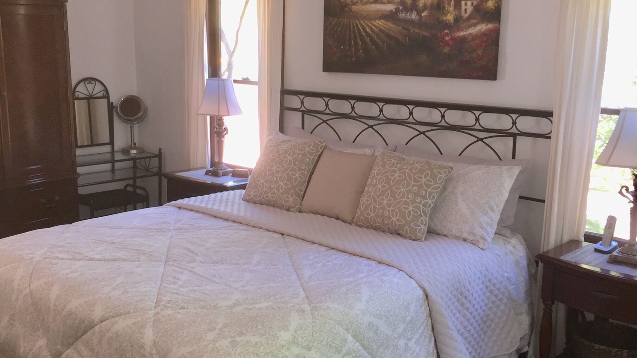 Photo of Bedroom in Mariposa
