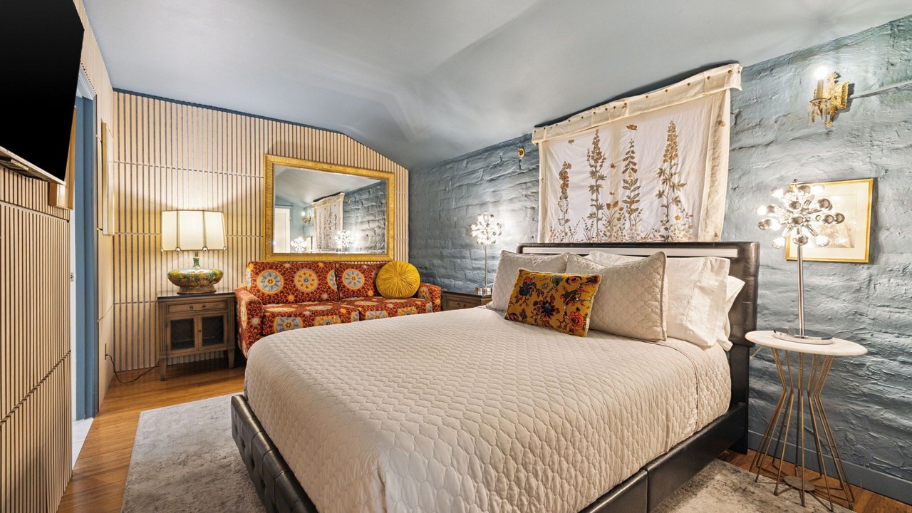Photo of Bedroom in Tahquitz River Estates