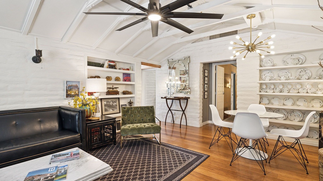 Photo of Livingroom in Tahquitz River Estates