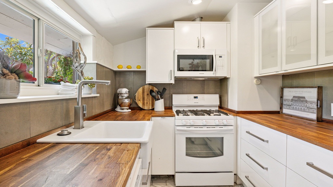 Photo of Kitchen in Tahquitz River Estates